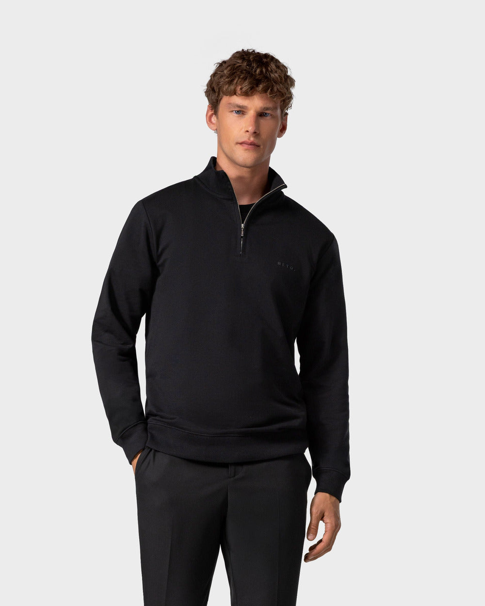 SW 03 Marked Half Zip Black – half zip sweatshirt in black stretch cotton