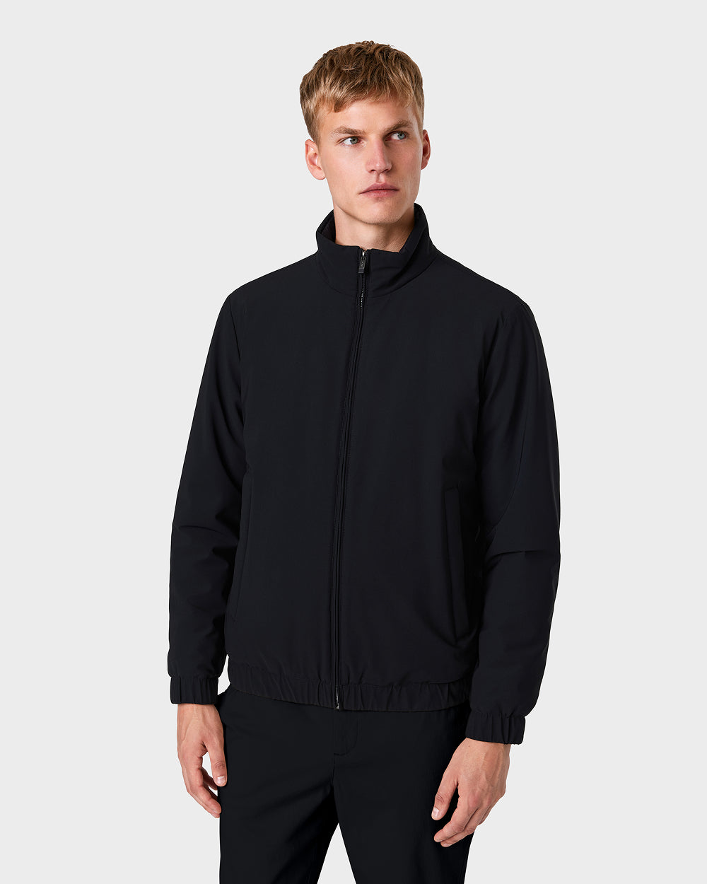JC 04 Tech Black