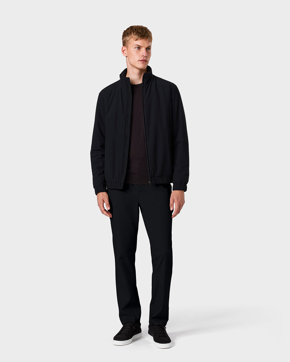 JC 04 Tech Black