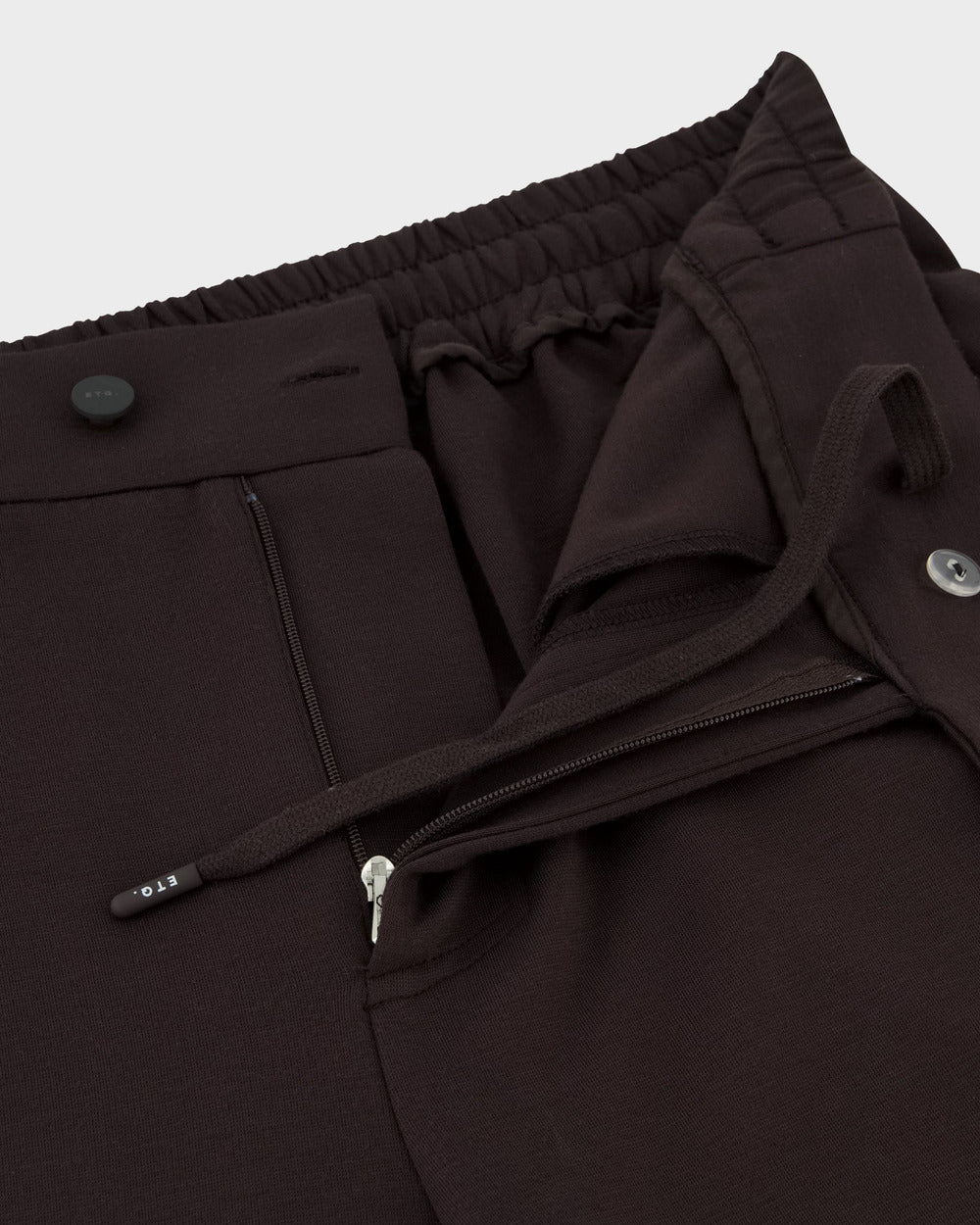 TP 01 Essence Straight Chocolate 2.0 – trousers in brown Punto di Roma stretch, detail