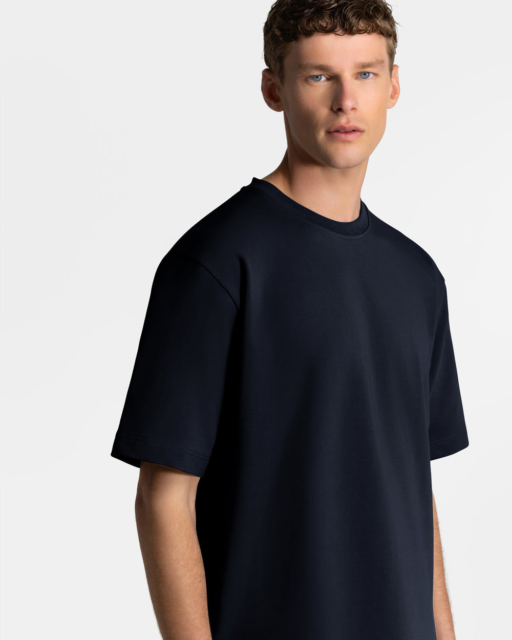 TS 01 Essence Oversized Heavyweight Blueberry 2.0 – t-shirt in blue stretch cotton, photo 3