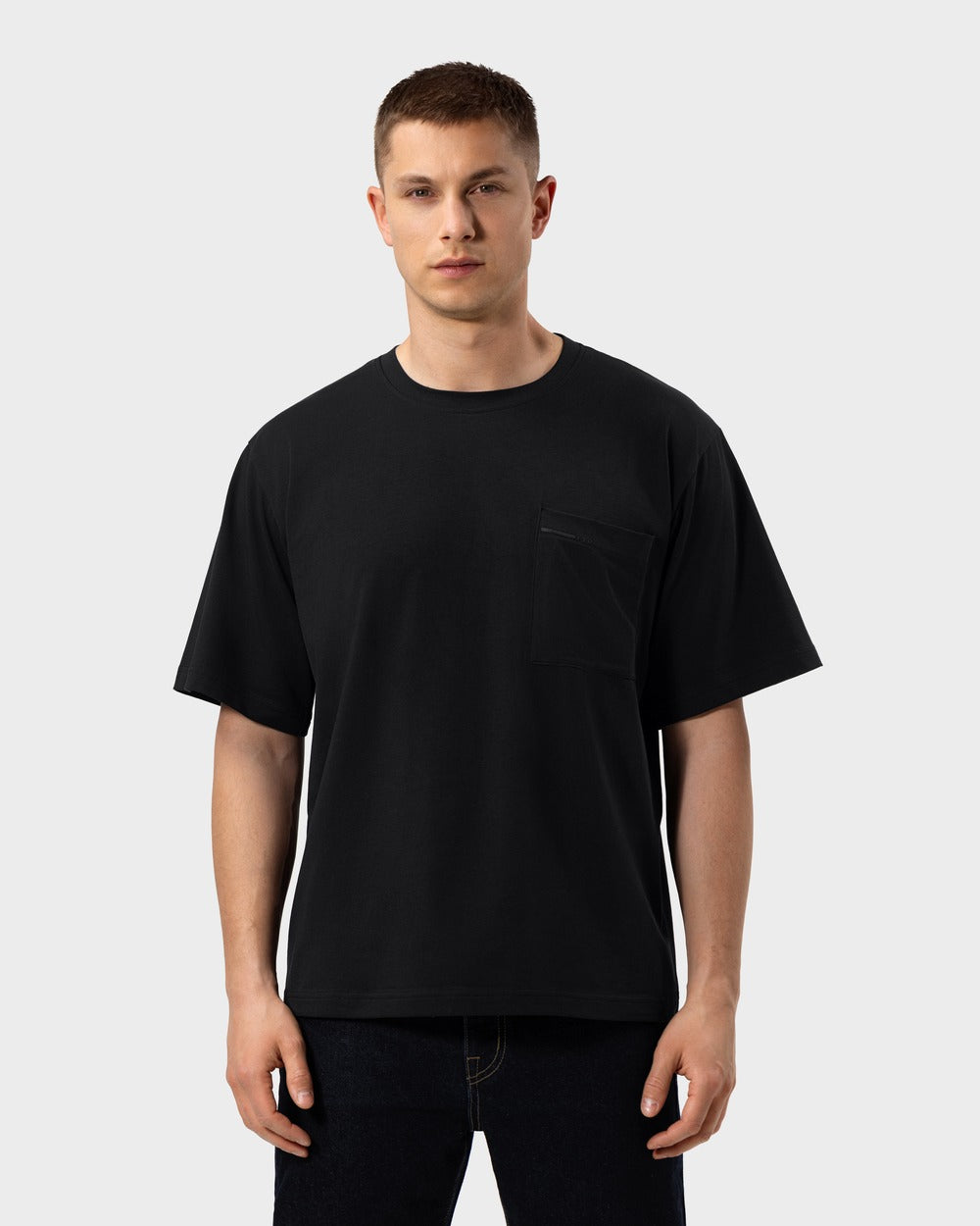 TS 01 Pocket Oversized Lightweight Black – t-shirt in black cotton jersey, photo 2