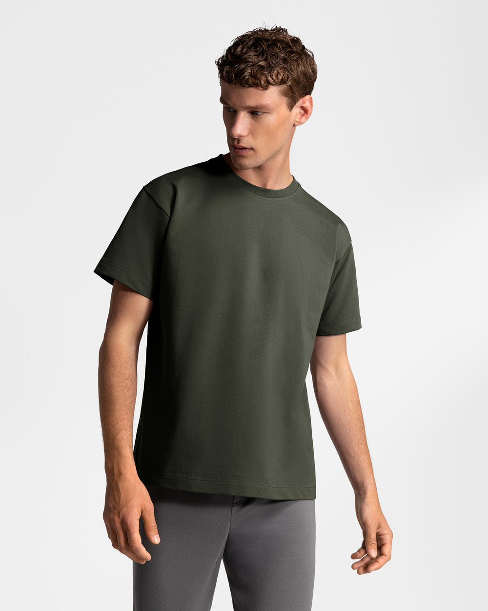 TS 01 Essence Regular Heavyweight Forest Green 2.0 – t-shirt in green stretch cotton, photo 3