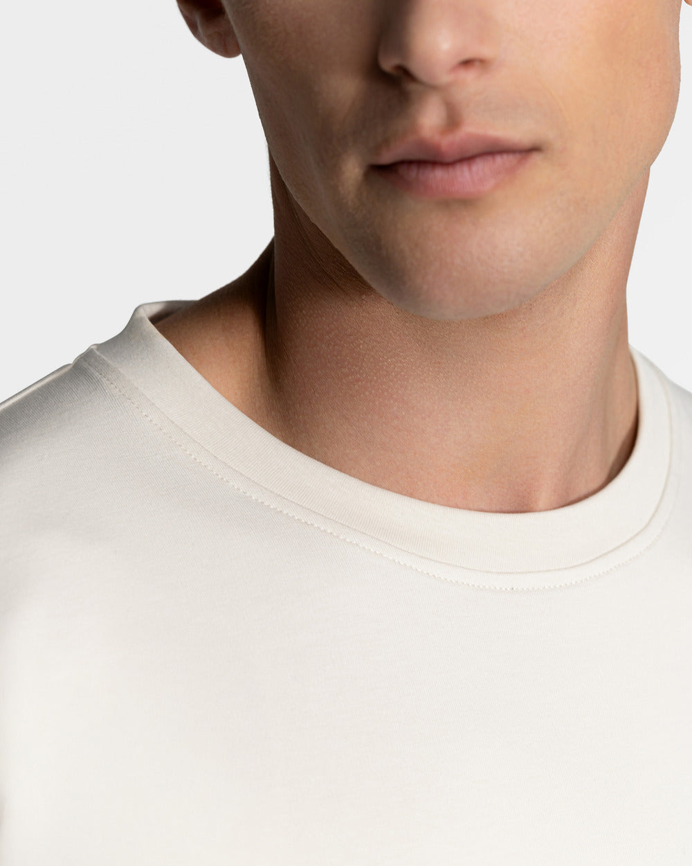 TS 03 Essence Long Sleeve Off White and TS 01 Essence – long sleeve t-shirt and t-shirt