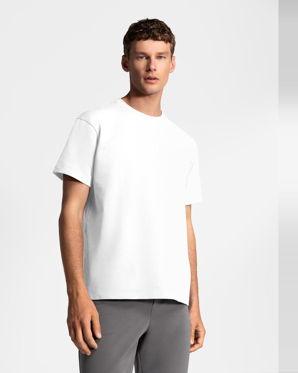 TS 01 Essence Regular Heavyweight White 2.0 – t-shirt in white stretch cotton, photo 2