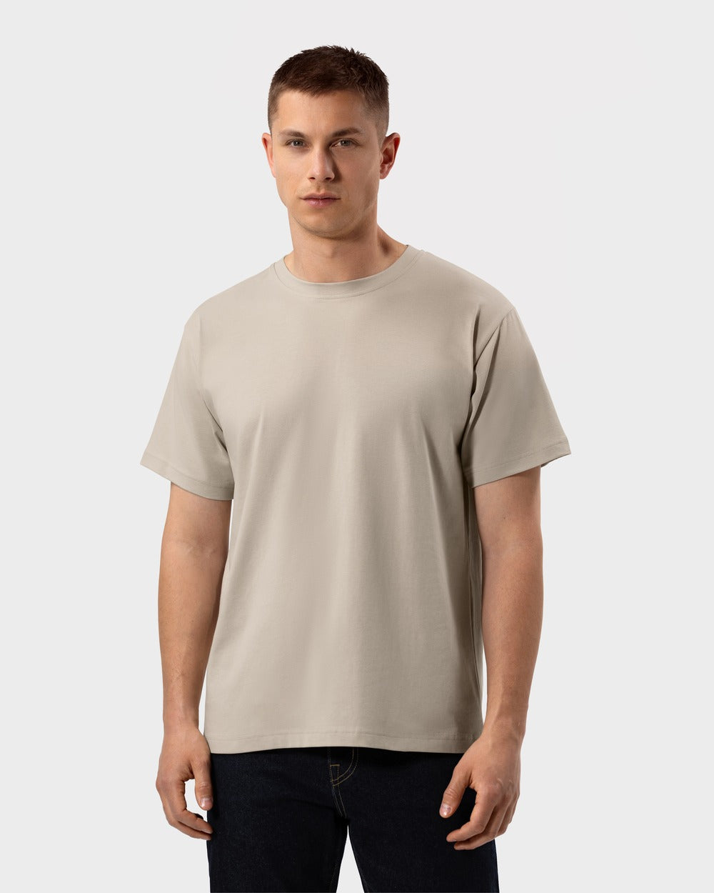 TS 01 Essence Regular Lightweight Sand 2.0 – t-shirt in beige cotton jersey