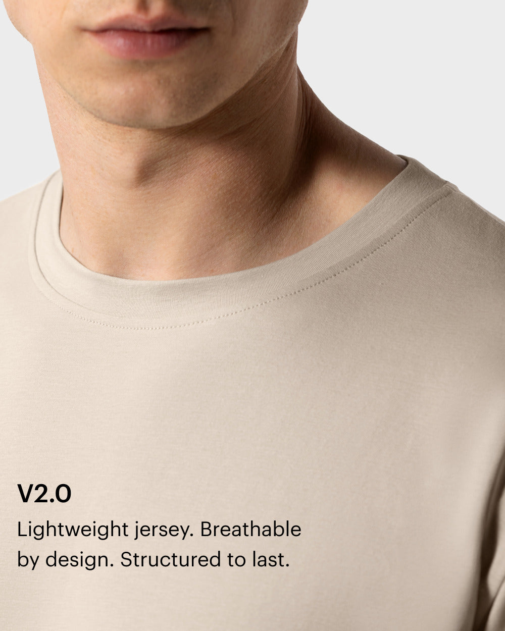 TS 01 Essence Regular Lightweight Sand 2.0 – t-shirt in beige cotton jersey, photo 4