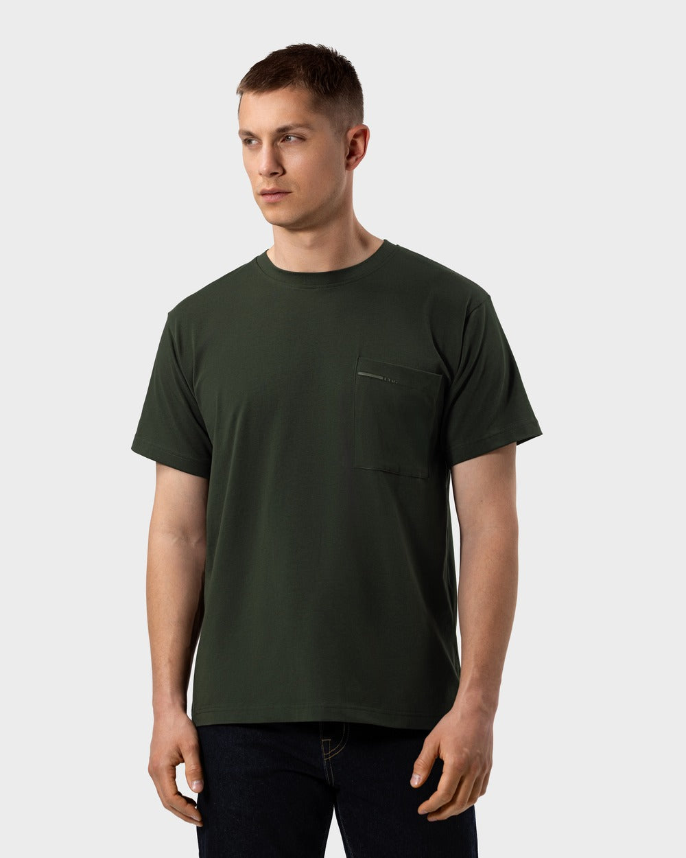 TS 01 Pocket Regular Lightweight Forest Green – t-shirt in green cotton jersey