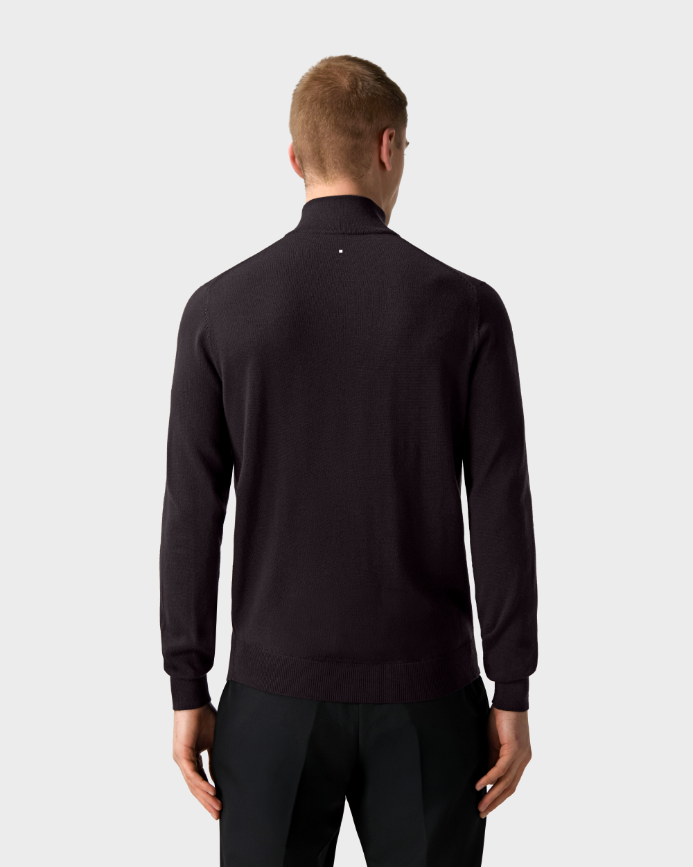 SW 05 Tailored Half Zip Dark Fig