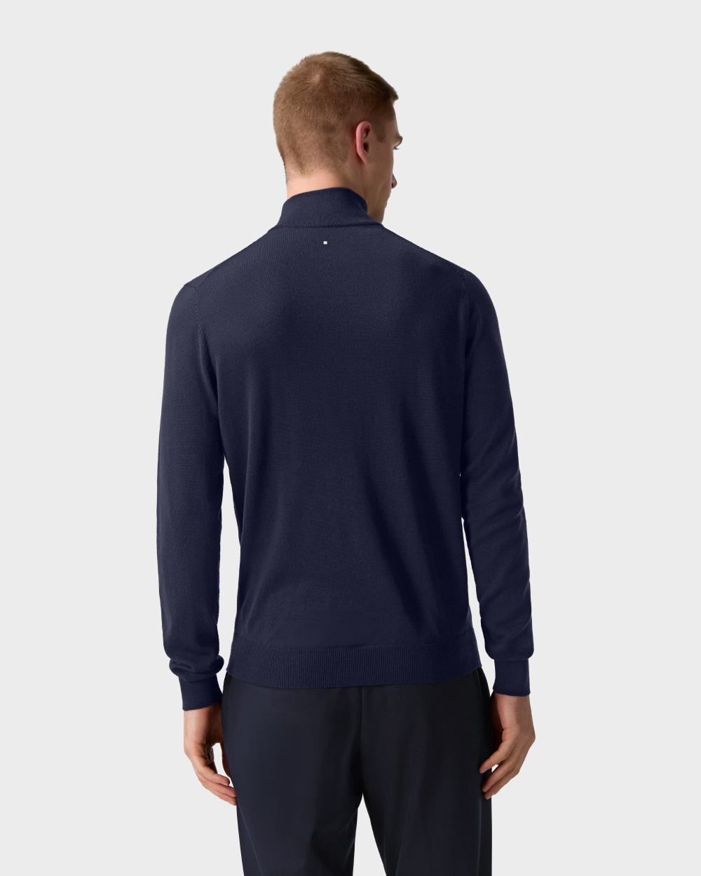 SW 05 Tailored Half Zip Blueberry