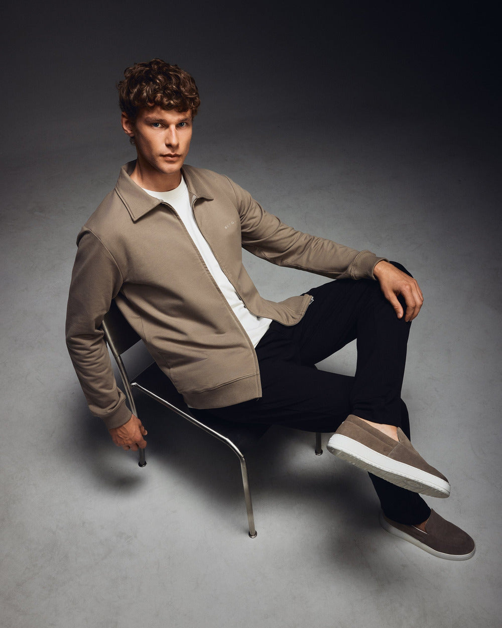 LS 01 Suede Desert Taupe and ZS 02 Marked Desert Taupe – loafers and full zip sweatshirt