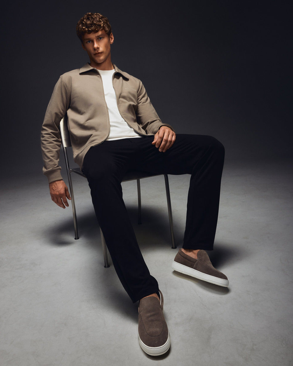 ZS 02 Marked Desert Taupe – full zip sweatshirt in taupe stretch cotton, photo 4