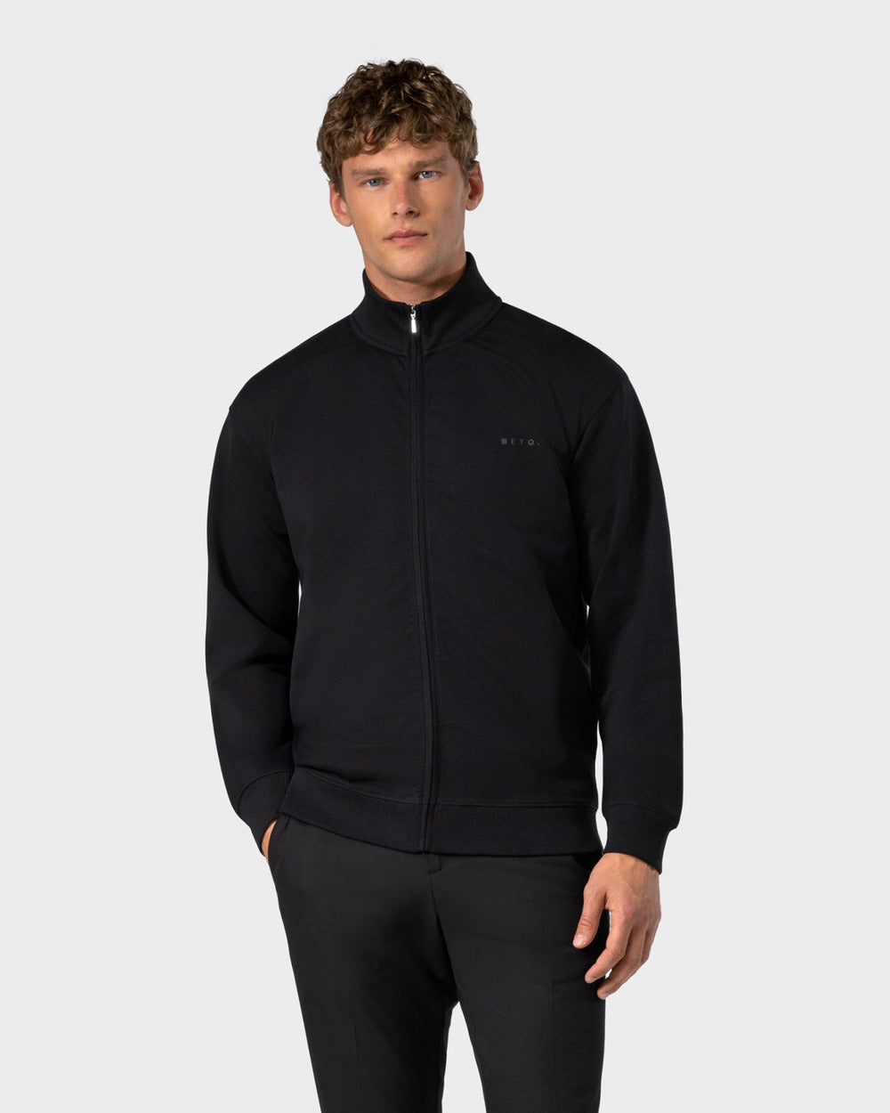 ZS 03 Marked Black – full zip sweatshirt in black stretch cotton
